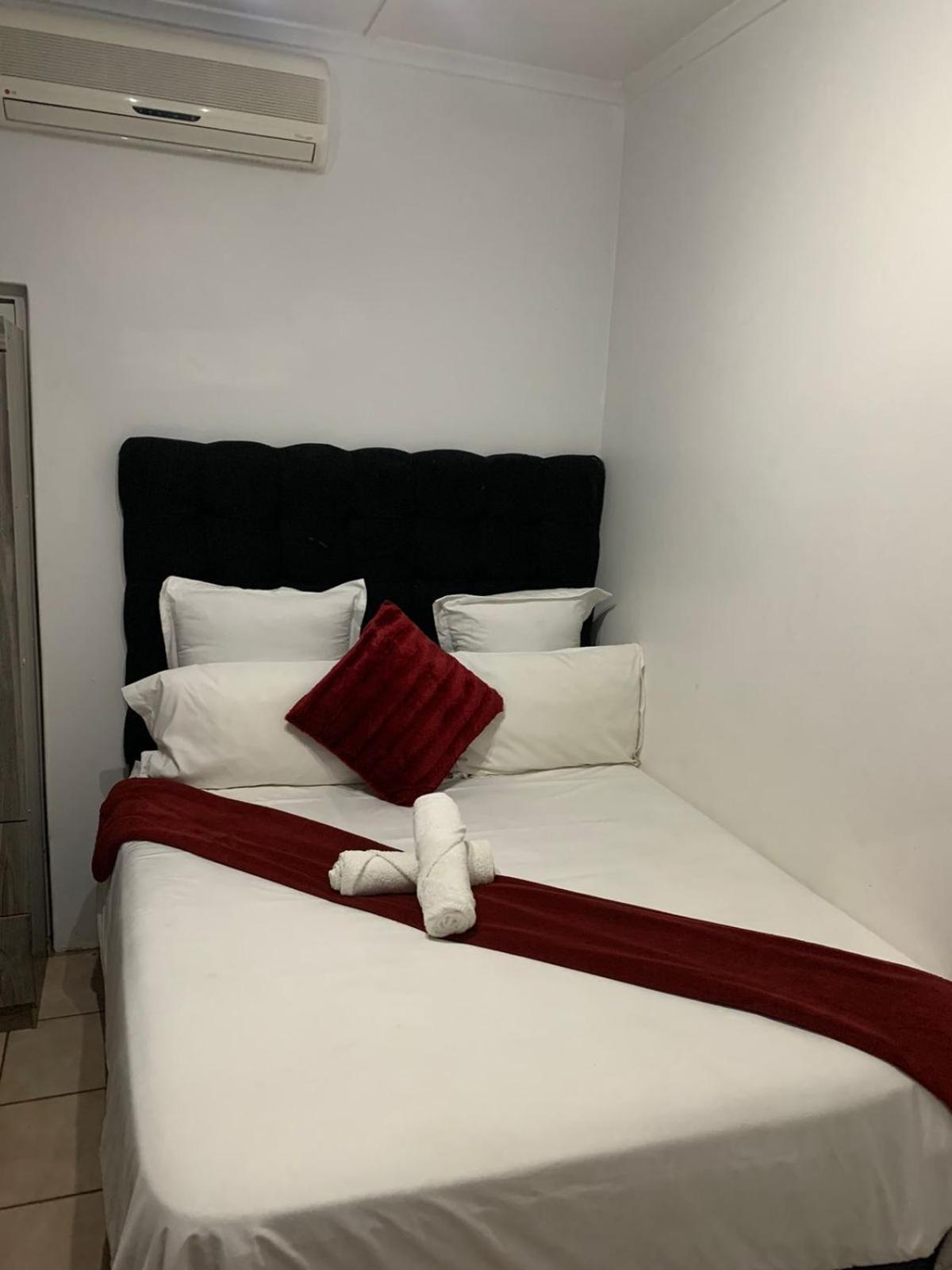 Jnc Lodge Ричардс Бей Екстериор снимка